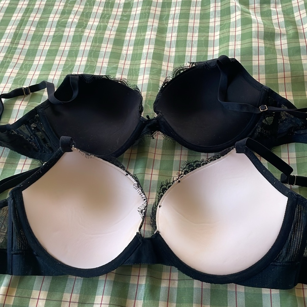 VS push-up bras - Picture 4 of 5
